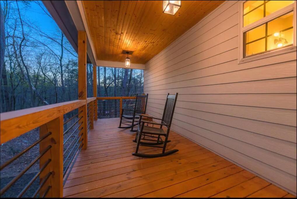 Peaceful Modern Chalet In Ellijay Buitenkant foto